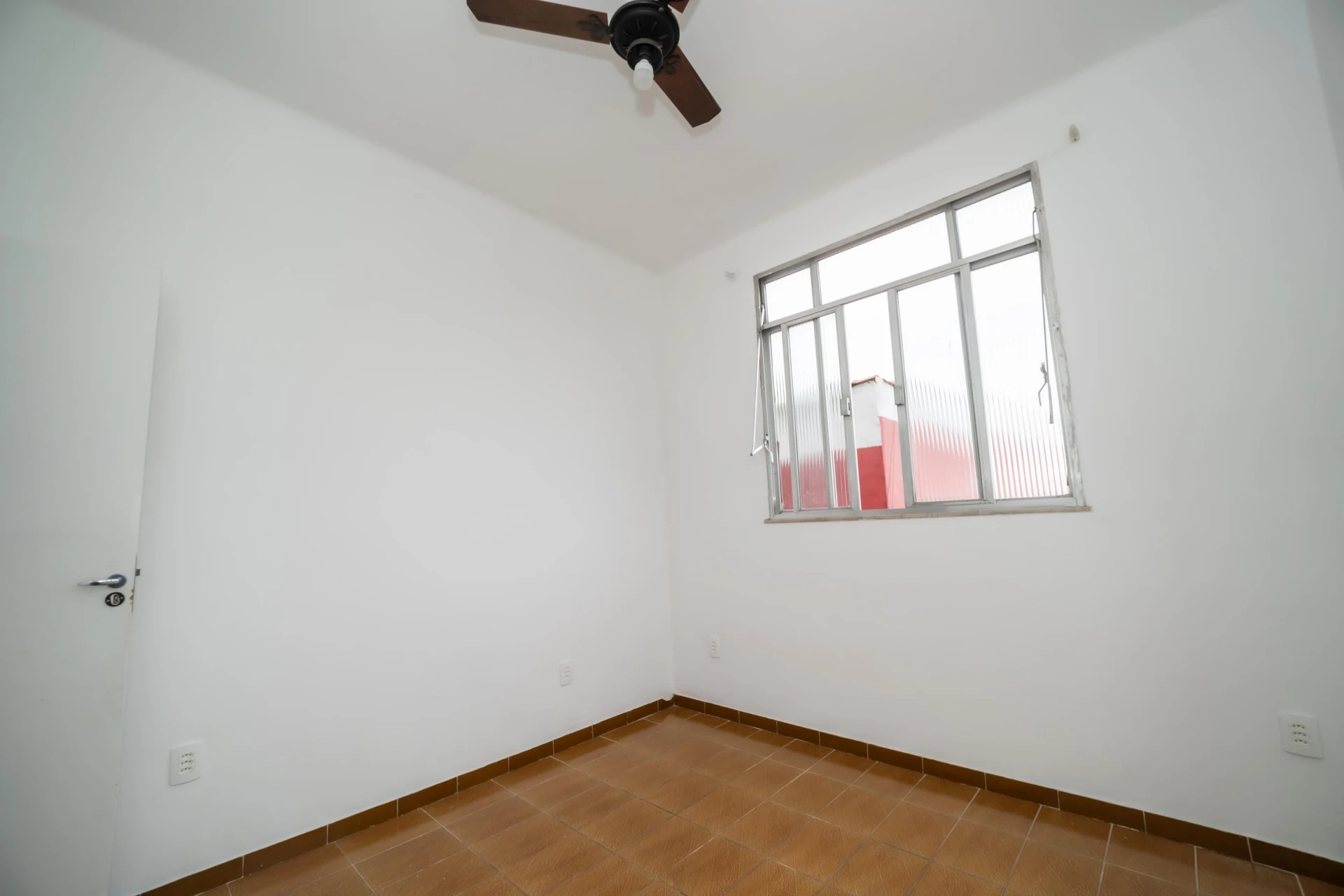Garden in a 3-bedroom house, 200 m² — photo 26