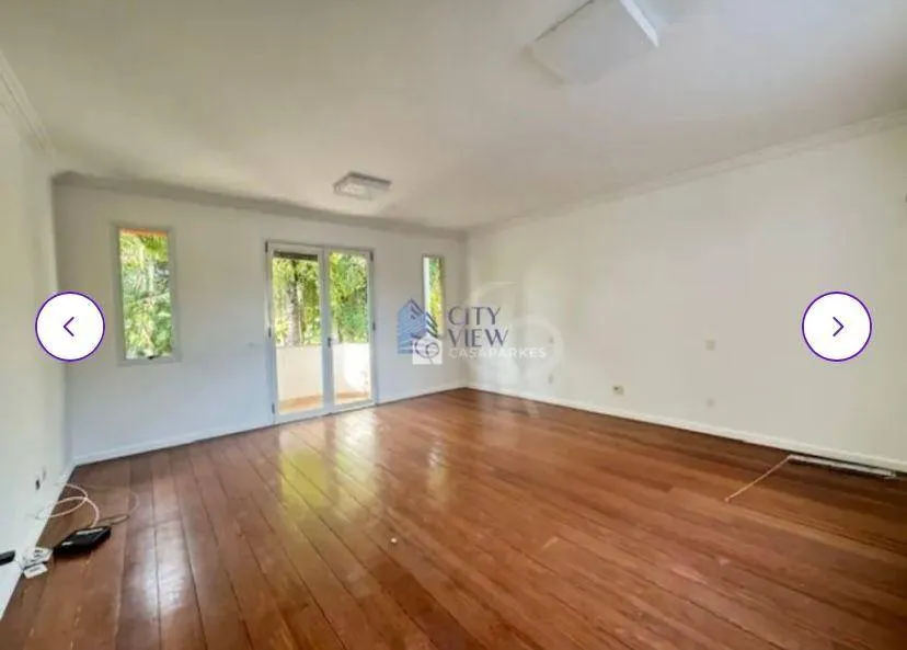 House with 5 bedrooms, separate kitchen, 750 m² — photo 18