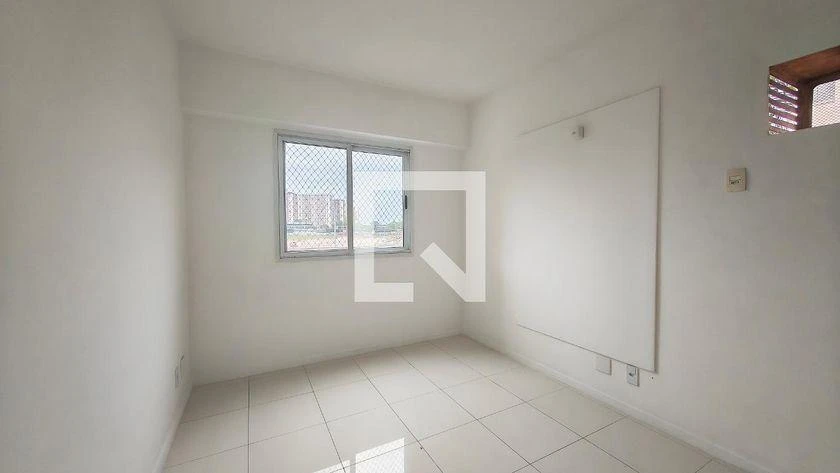 87 m² apartment with a bathtub and floor-to-ceiling windows — photo 24