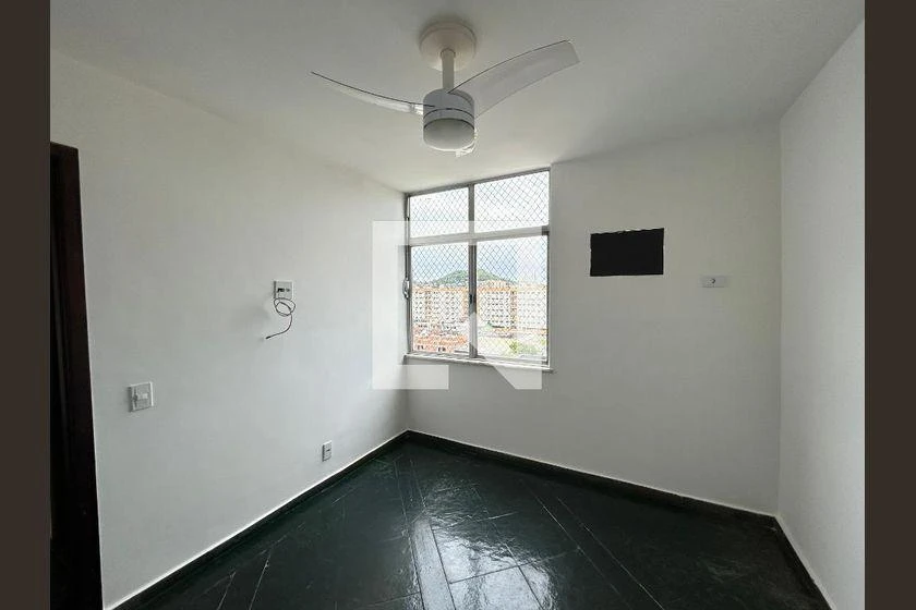 72 m² apartment with a mountain view and a home office — photo 13