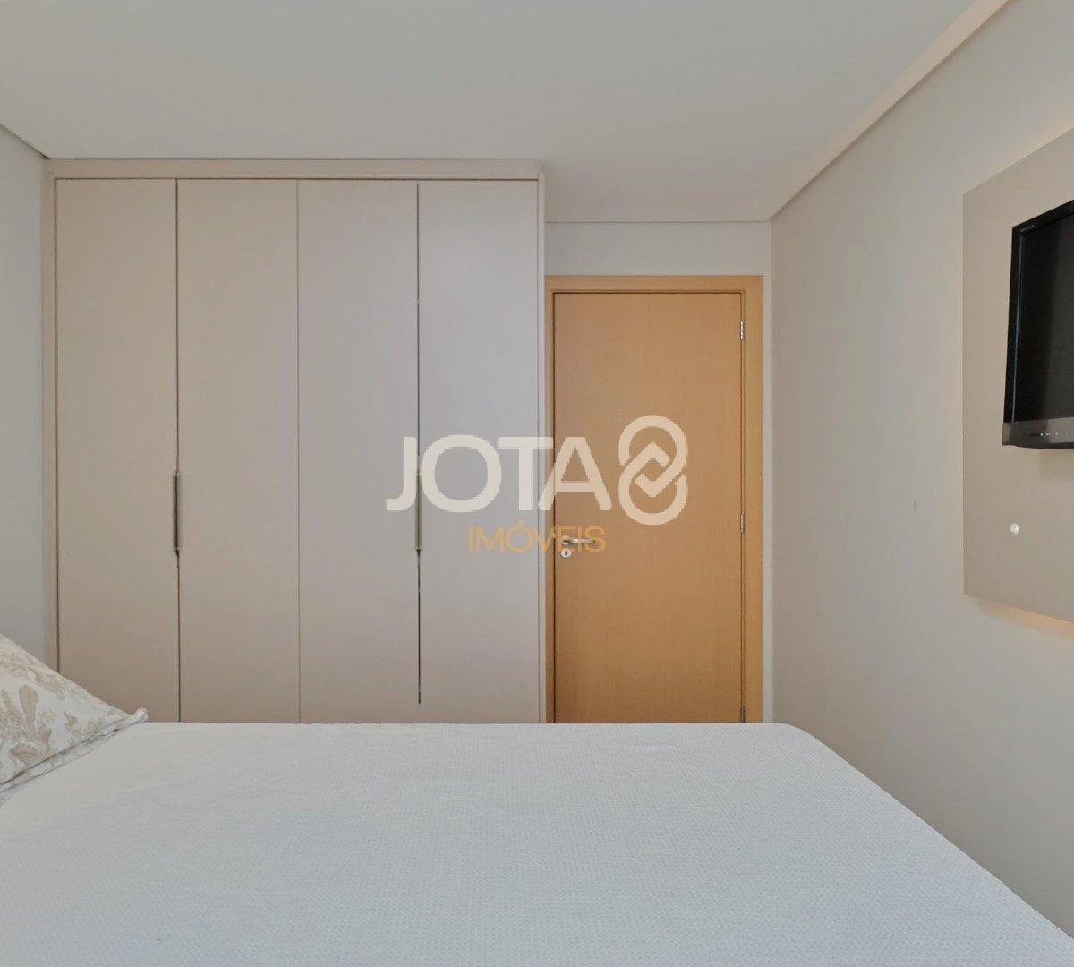 Furnished apartment, 80 m², with a washing machine — photo 6