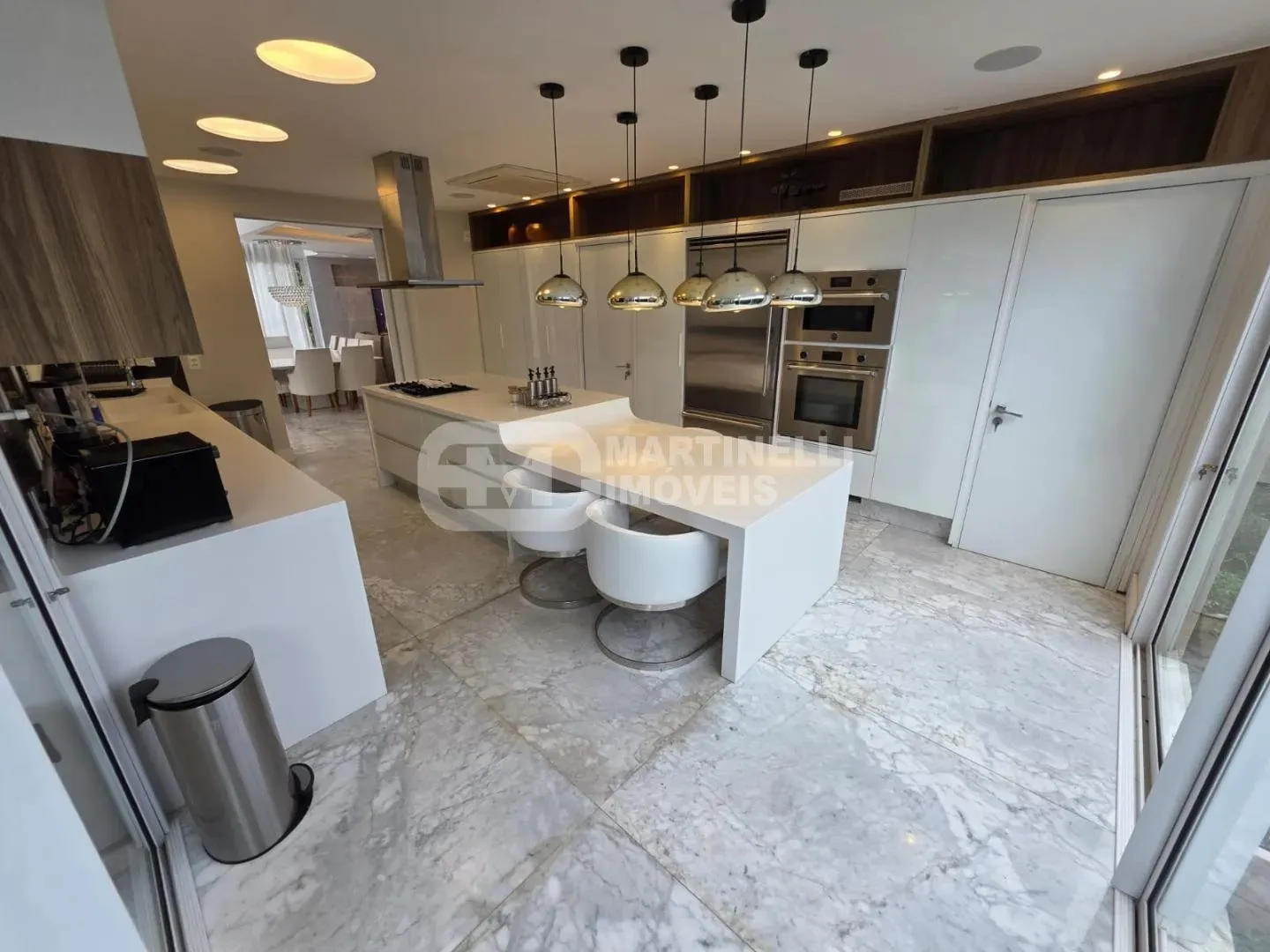 Furnished house with 5 bedrooms and 5 bathrooms — photo 13