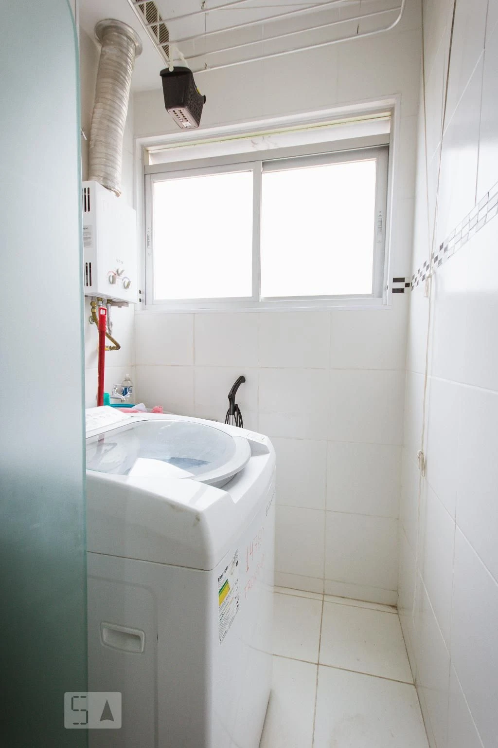 Furnished 1-bedroom apartment with 1 bathroom and 1 parking — photo 8