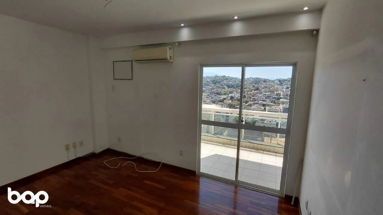 3-bedroom apartment with a water view in Rio de Janeiro — photo 5