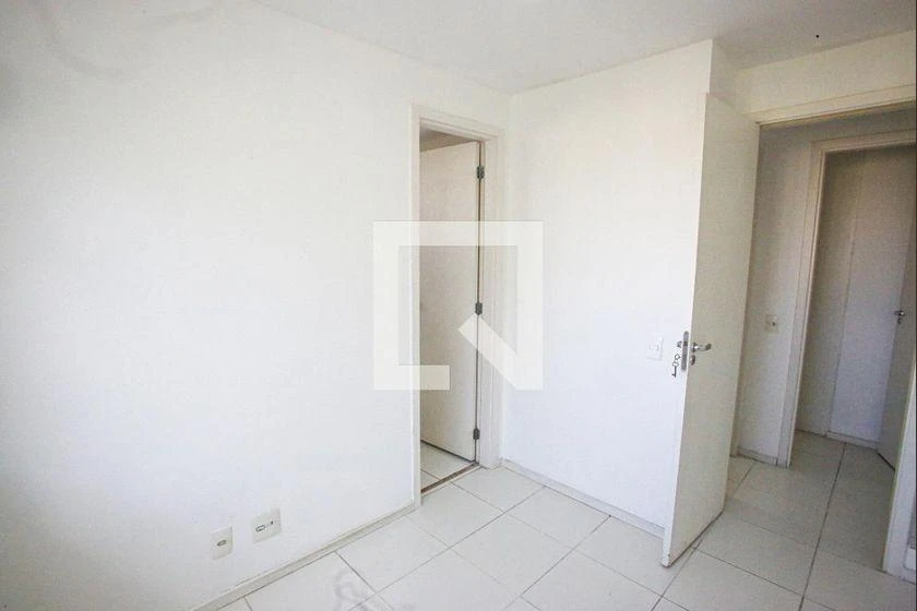 Balcony with a grill in a 3-bedroom apartment, 131 m² — photo 18