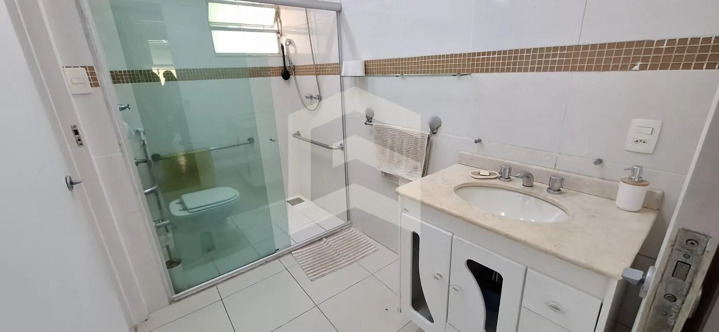 114 m² apartment with a washing machine and a home office — photo 13