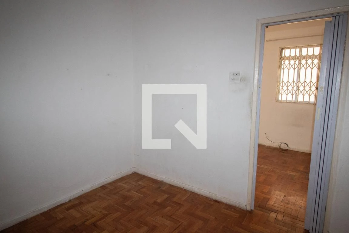 1-bedroom apartment with a private garden — photo 20
