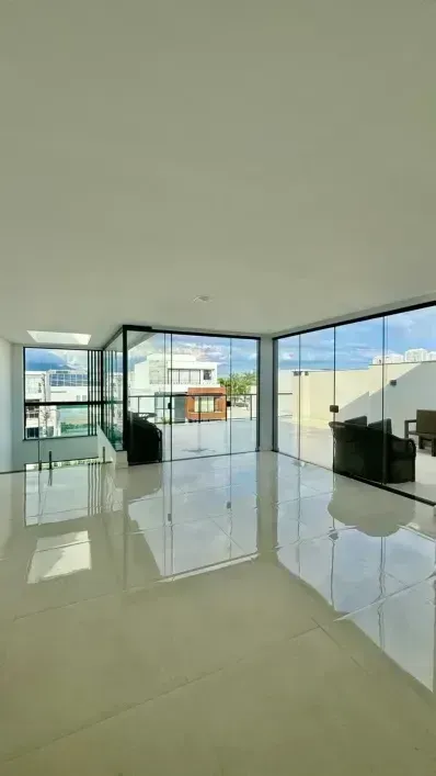 Casa com 5 suítes e piscina externa no condomínio — photo 10