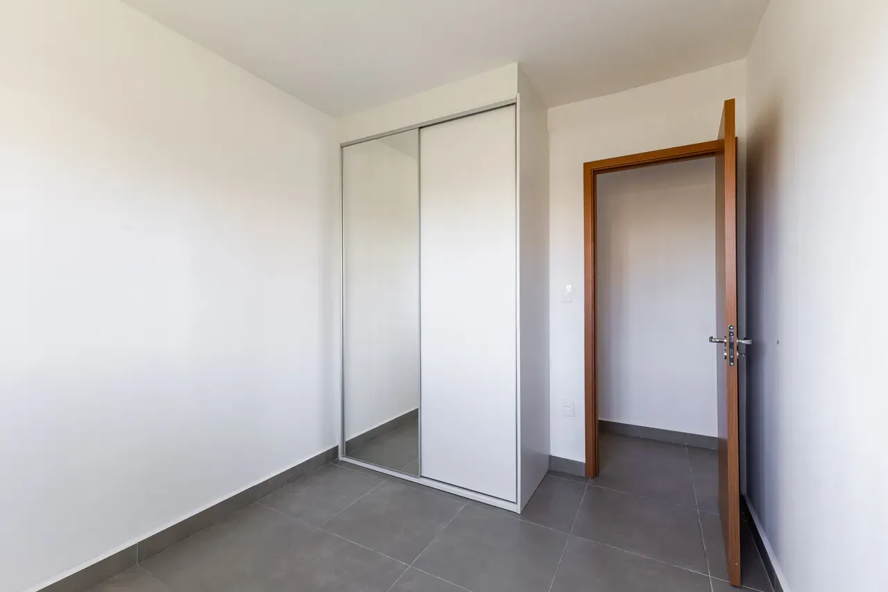Furnished 77 m² apartment with 2 bedrooms and balcony — photo 6
