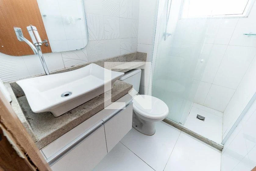 2-bedroom apartment in a building with a pool — photo 6