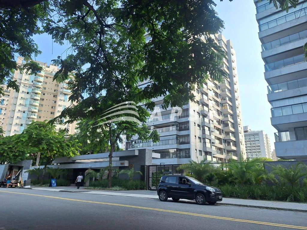 74 m² apartment with 2 en-suite bedrooms and 2 parking — photo 30
