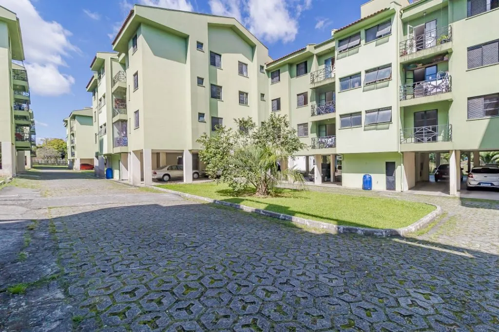 3-bedroom apartment, 1 with its own bathroom, 66 m² — photo 2