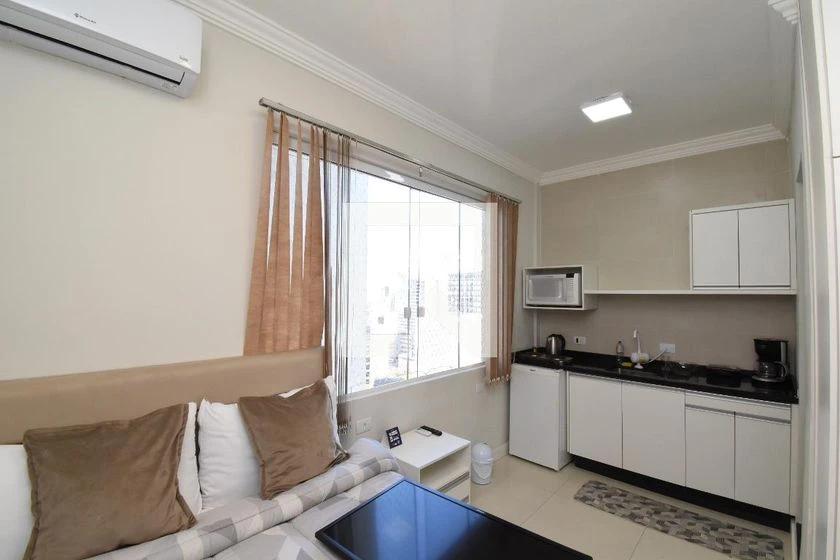 Studio with 1 bedroom and 1 bathroom, no parking — photo 4