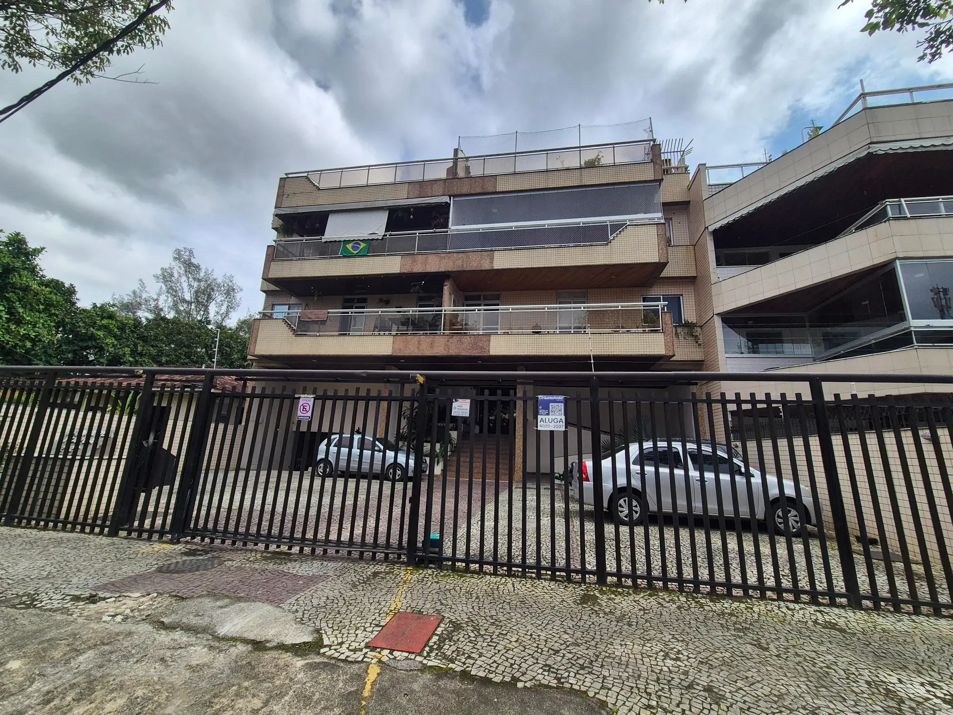 3-bedroom apartment with 1 en-suite and 3 parking spots — photo 38