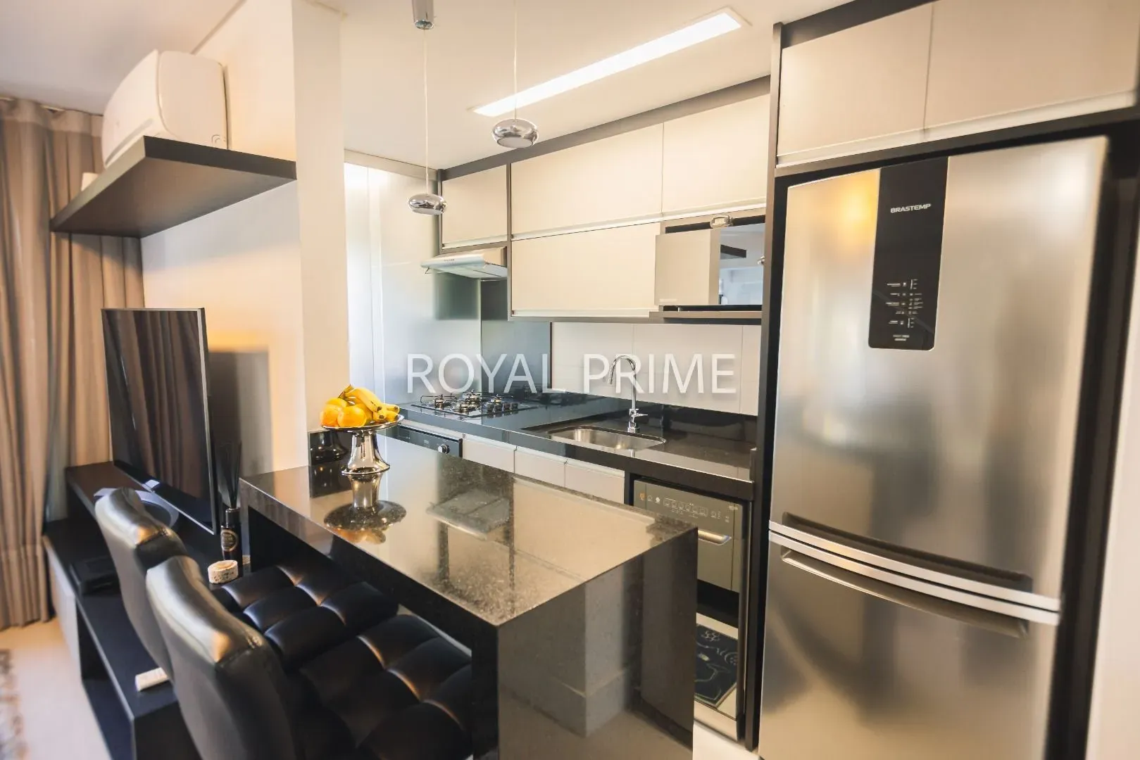 133 m² apartment with 2 en-suite bedrooms and private BBQ — photo 9