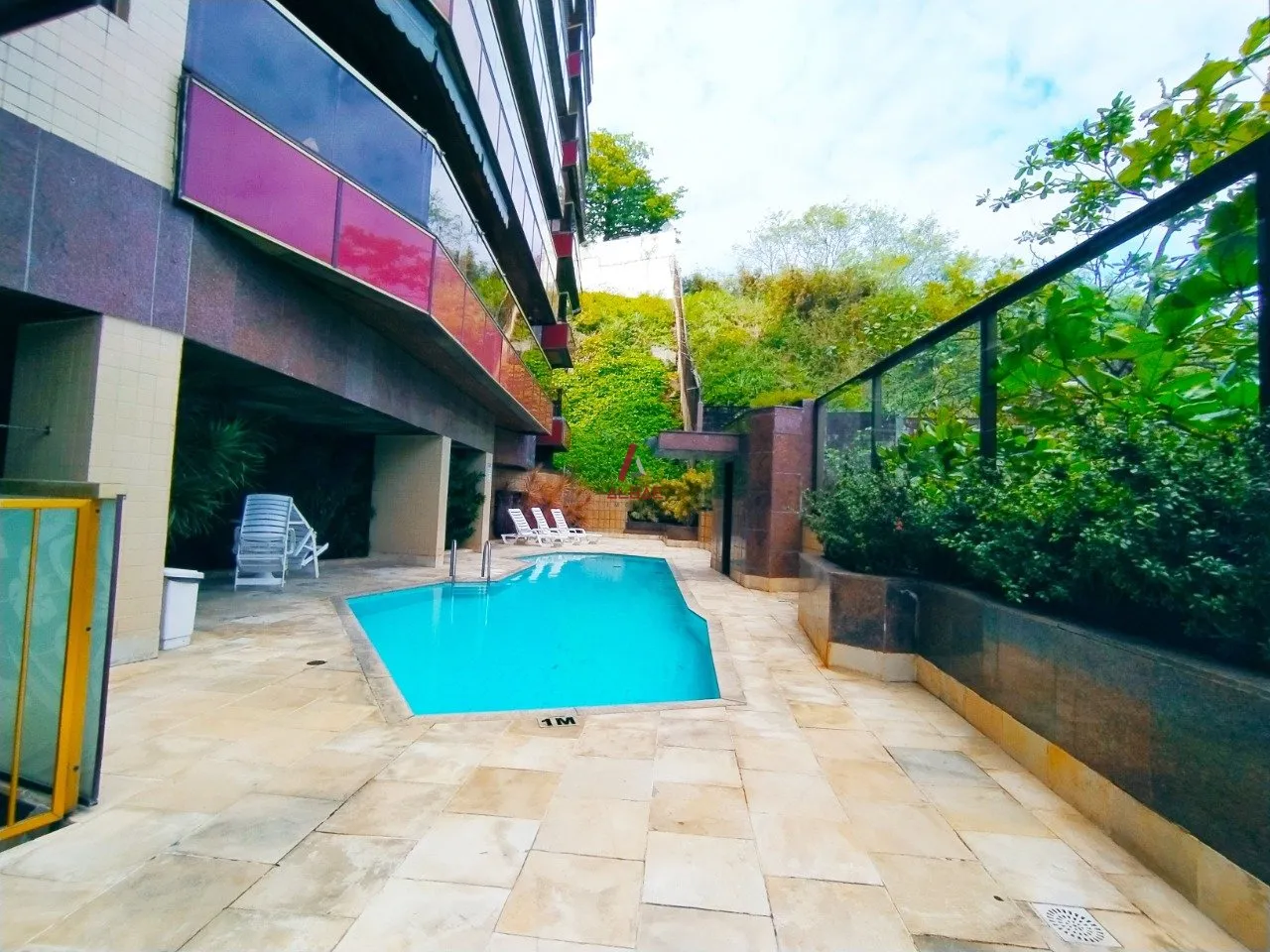 3-bedroom apartment with a balcony and 4 bathrooms — photo 28