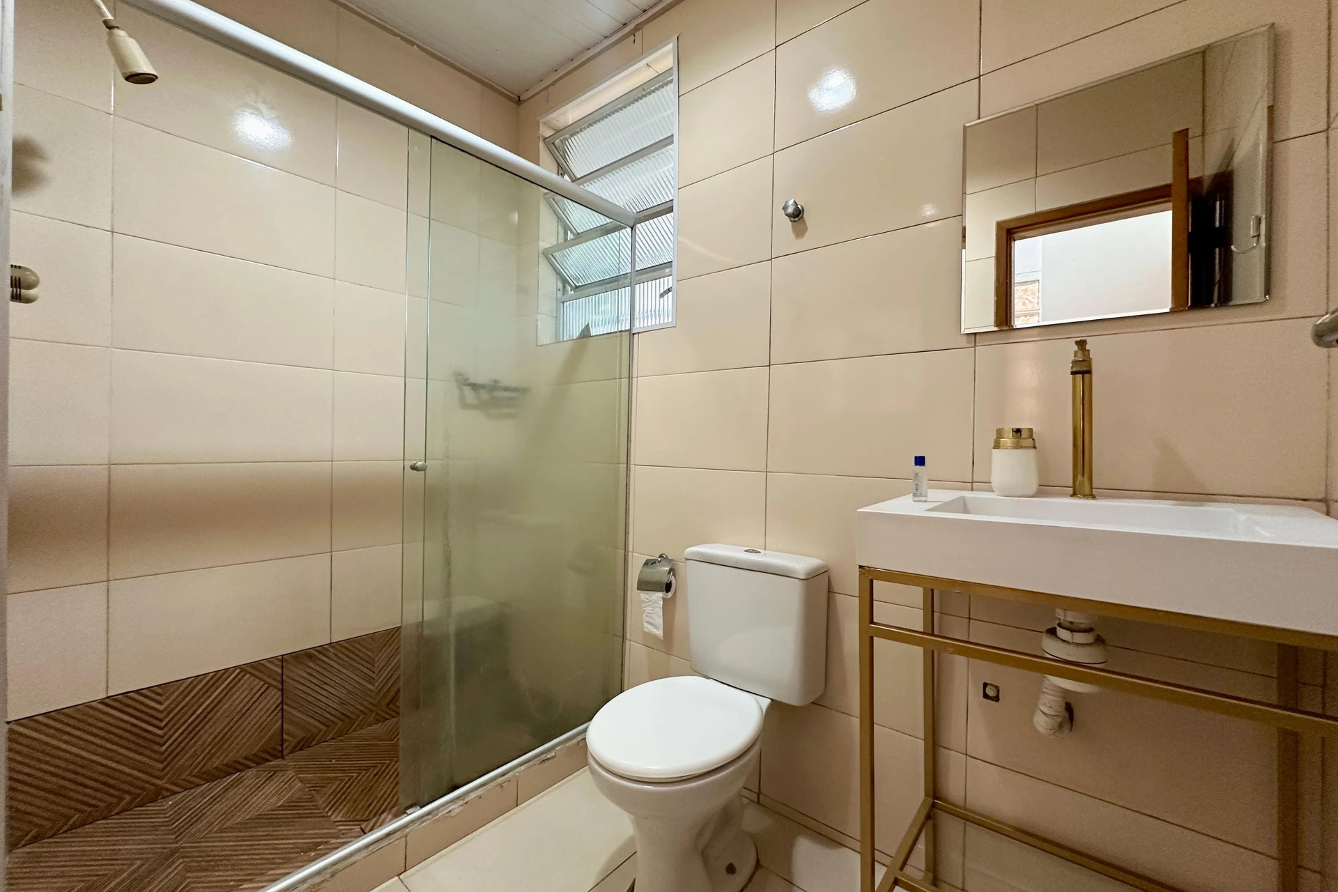 Apartamento sem móveis com 3 quartos e 1 banheiro — photo 13