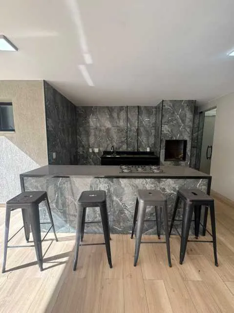 Casa en condominio con 4 dormitorios y 5 baños — photo 2