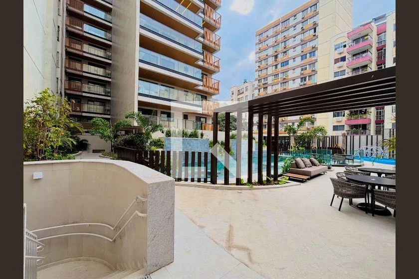 Квартира 155 м² з 4 спальнями та балконом — photo 37
