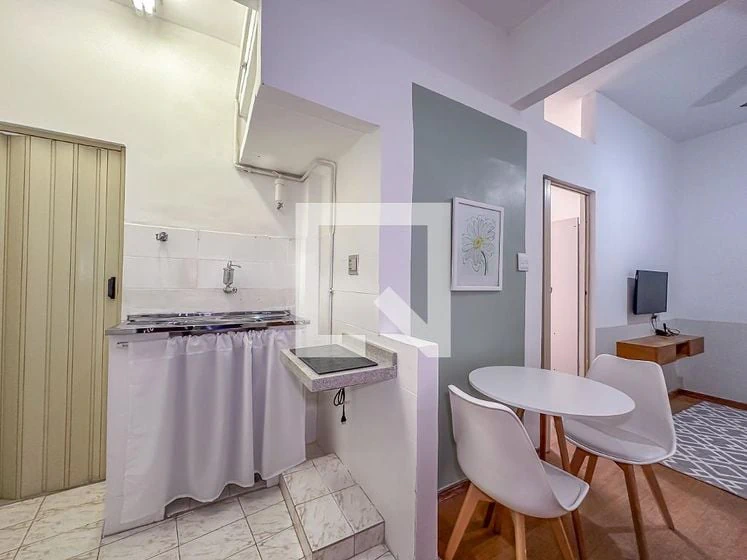 Деревянный пол или ламинат и 1 спальня: квартира 31 м² — photo 17
