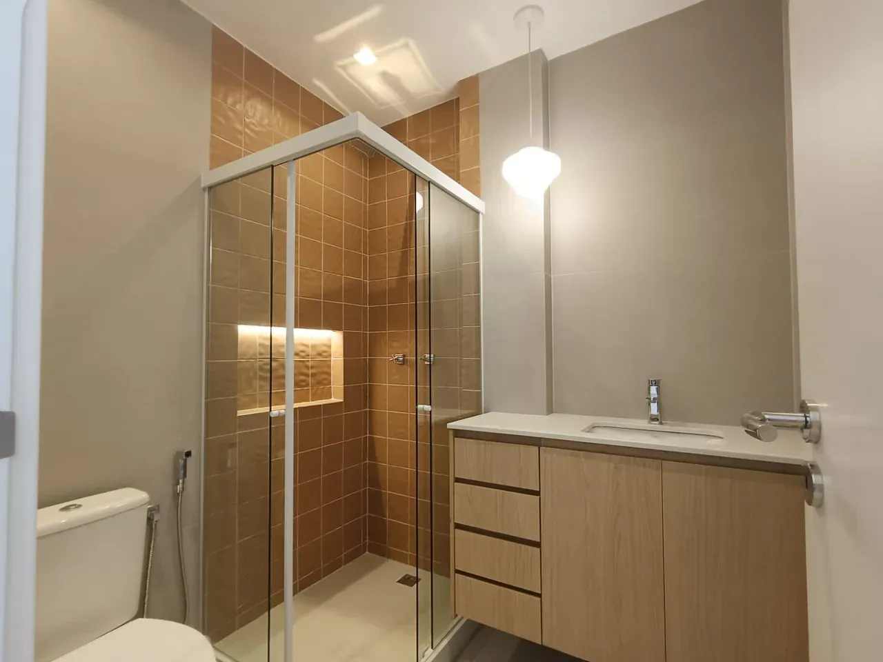 3-bedroom apartment with a walk-in closet in Rio de Janeiro — photo 11