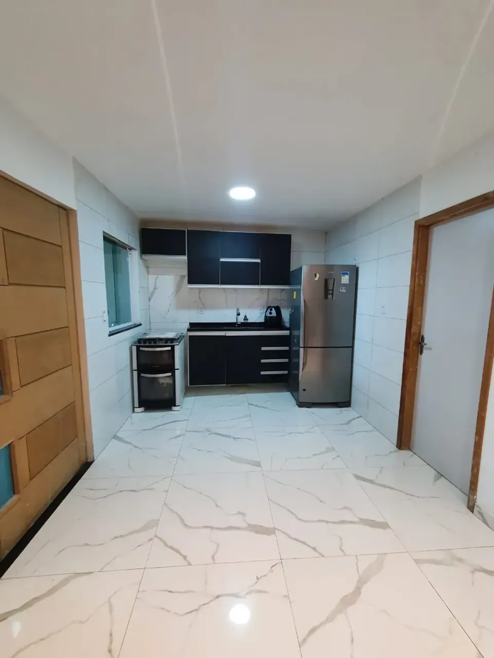 2-bedroom house with a home office — photo 2