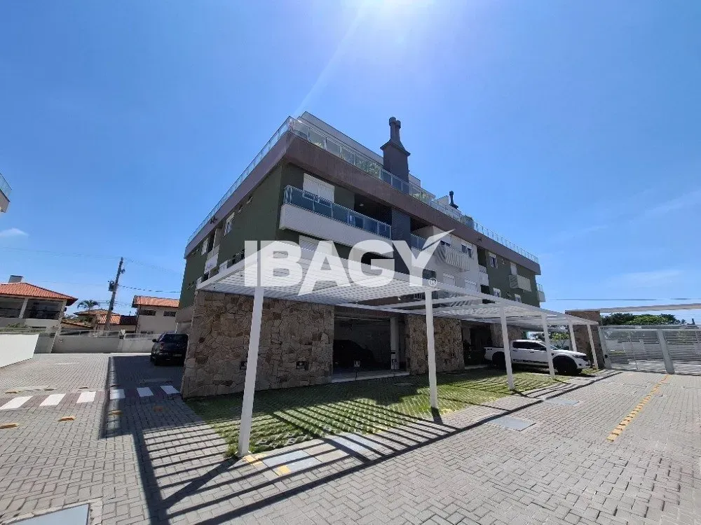 Apartamento amueblado de 2 dormitorios y 2 baños — photo 12