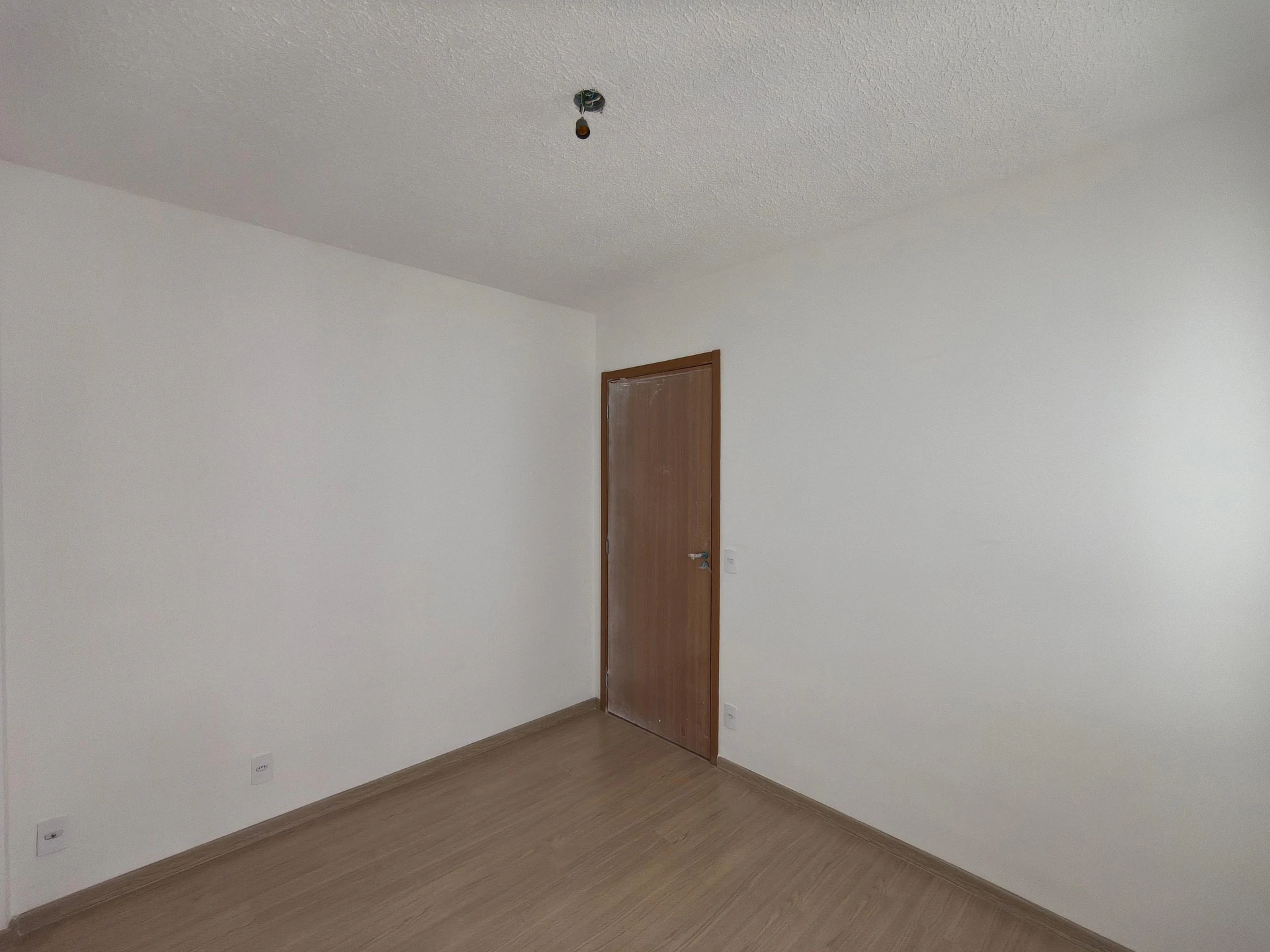 Apartamento de 2 habitaciones con balcón y mascotas — photo 10