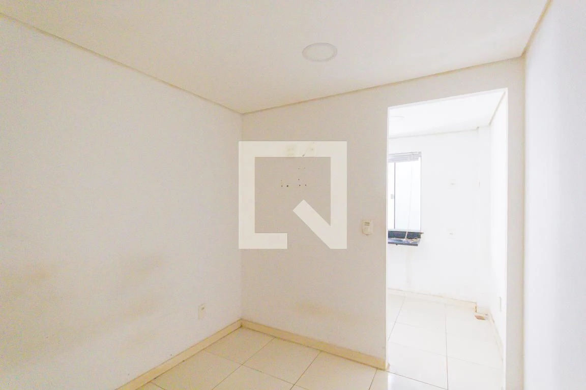 Studio with 1 bedroom and 1 bathroom, no parking — photo 14
