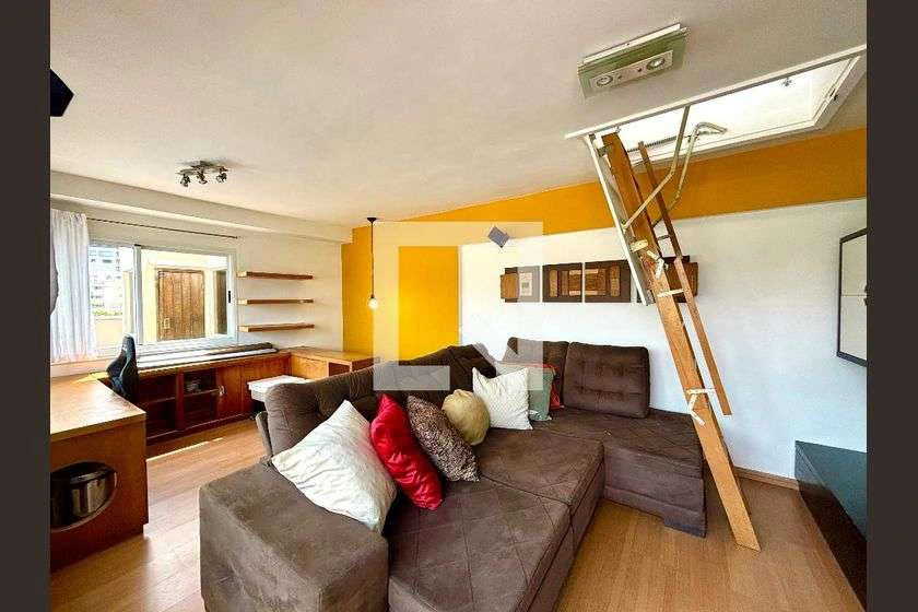 180 m² furnished apartment with open-plan kitchen — photo 3