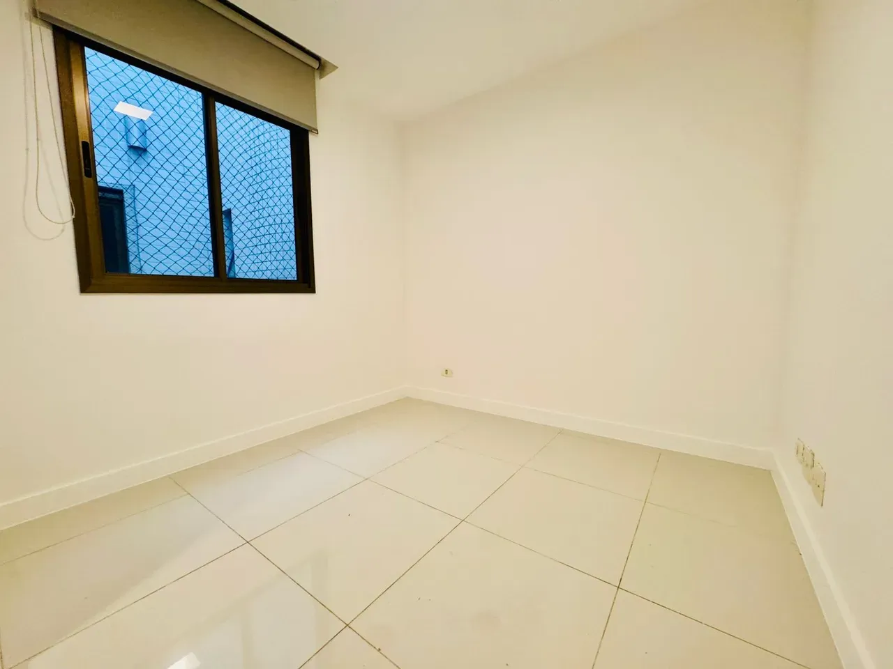 Penthouse with 4 bedrooms and 5 bathrooms plus 4 parking — photo 32