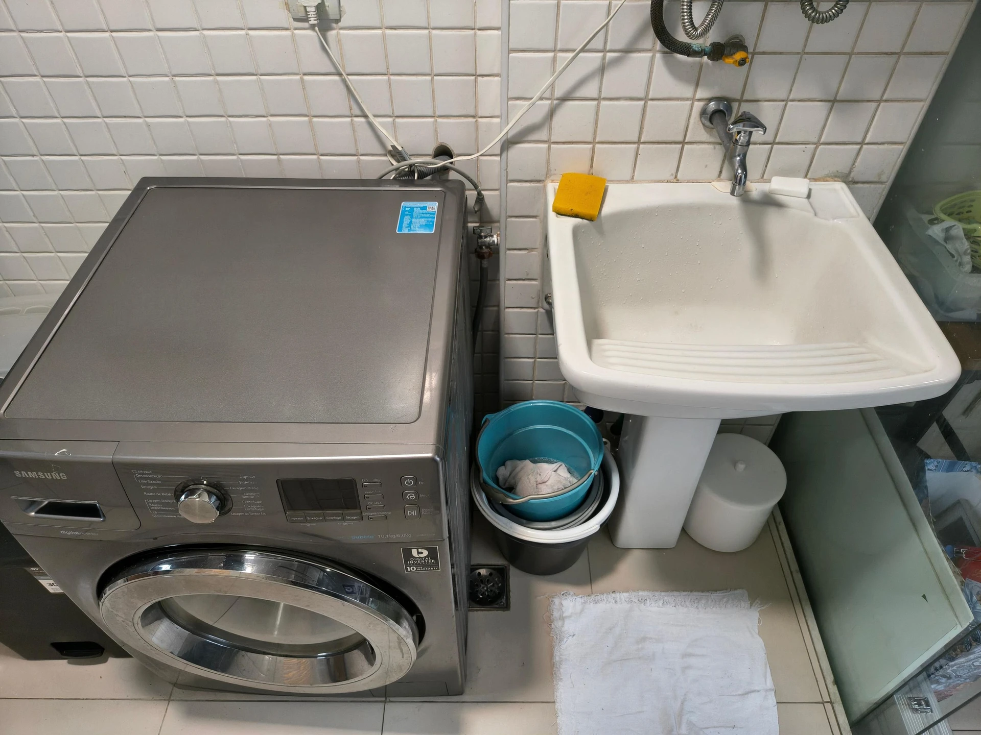 Furnished apartment, 103 m², with a washing machine — photo 40