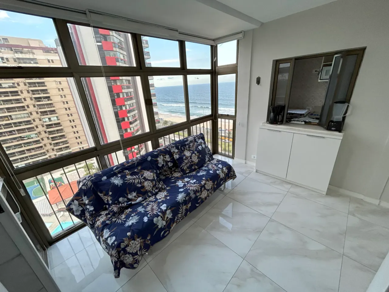 Furnished apartment with 2 bedrooms and 2 parking spaces — photo 14