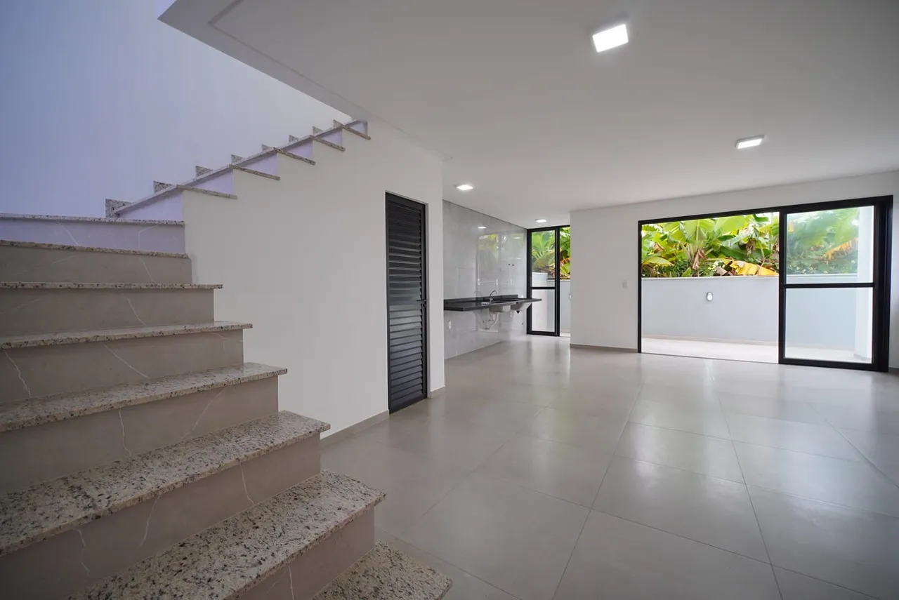 House with 2 bedrooms and 3 bathrooms, pet-friendly