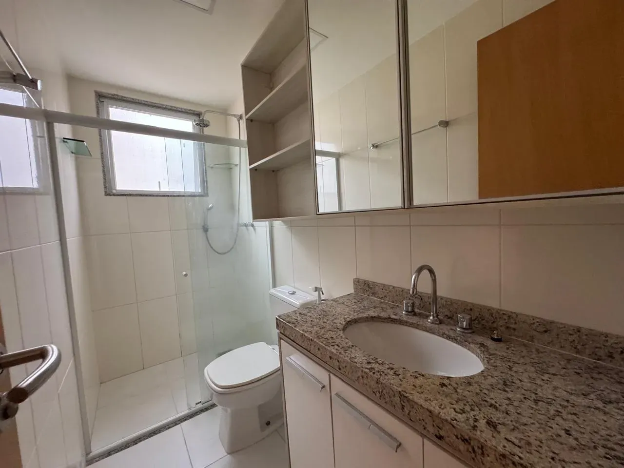 2-bedroom apartment, both with their own bathrooms, 96 m² — photo 2