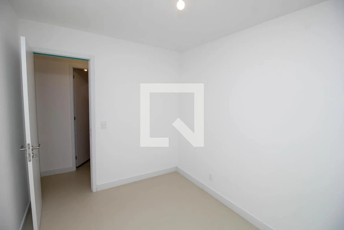 Unfurnished apartment with 2 bedrooms, 1 en-suite — photo 24