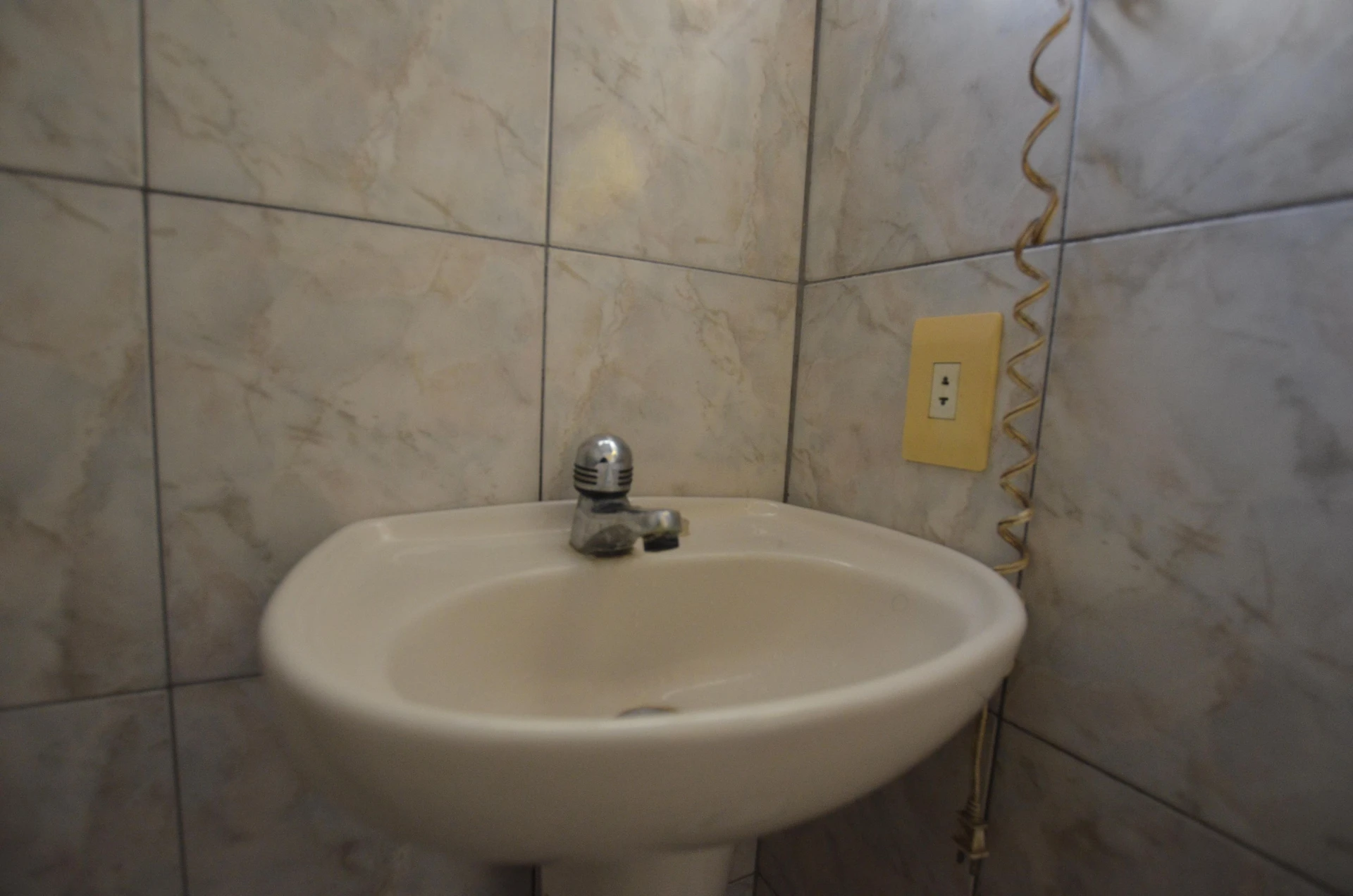 Оренда мебльованої квартири з 2 спальнями та кухнею газ — photo 33