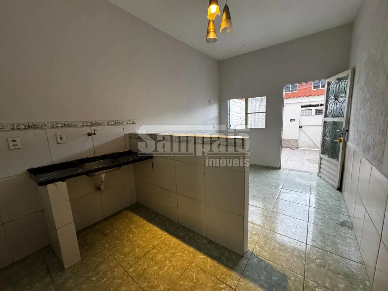 Casa semimobiliada com 1 quarto e 1 banheiro — photo 3