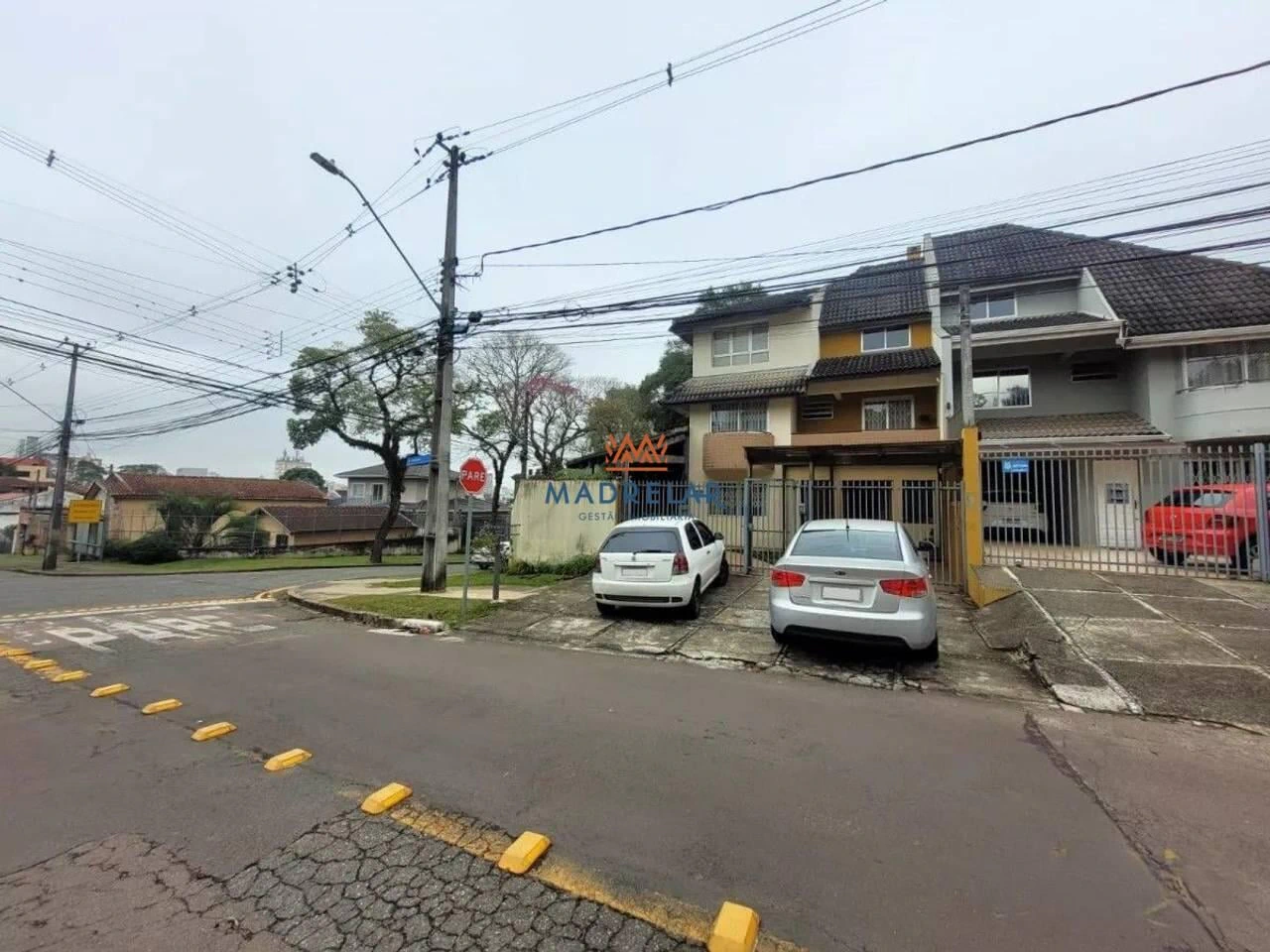 House with 3 bedrooms, 200 m², 3 parking spots and 4 levels — photo 21