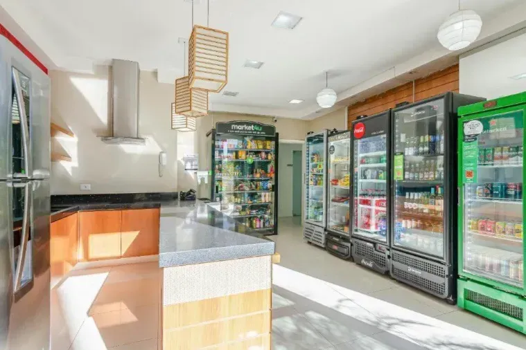 Furnished apartment with 1 bedroom and open-plan kitchen — photo 5