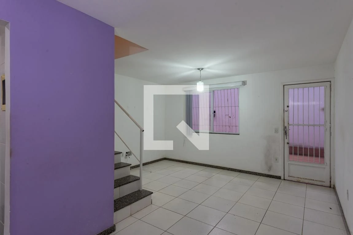 Casa de 2 quartos com vista para as montanhas, Jacarepaguá