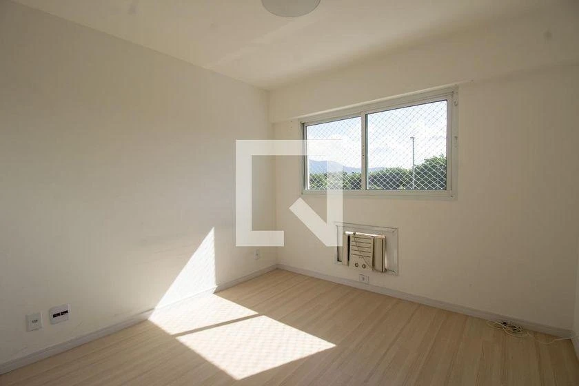 Apartamento mobiliado com 3 quartos e 93 m² — photo 3