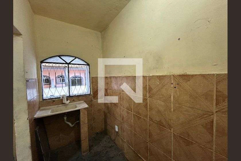 26 m² studio with a separate, closed-off kitchen — photo 5