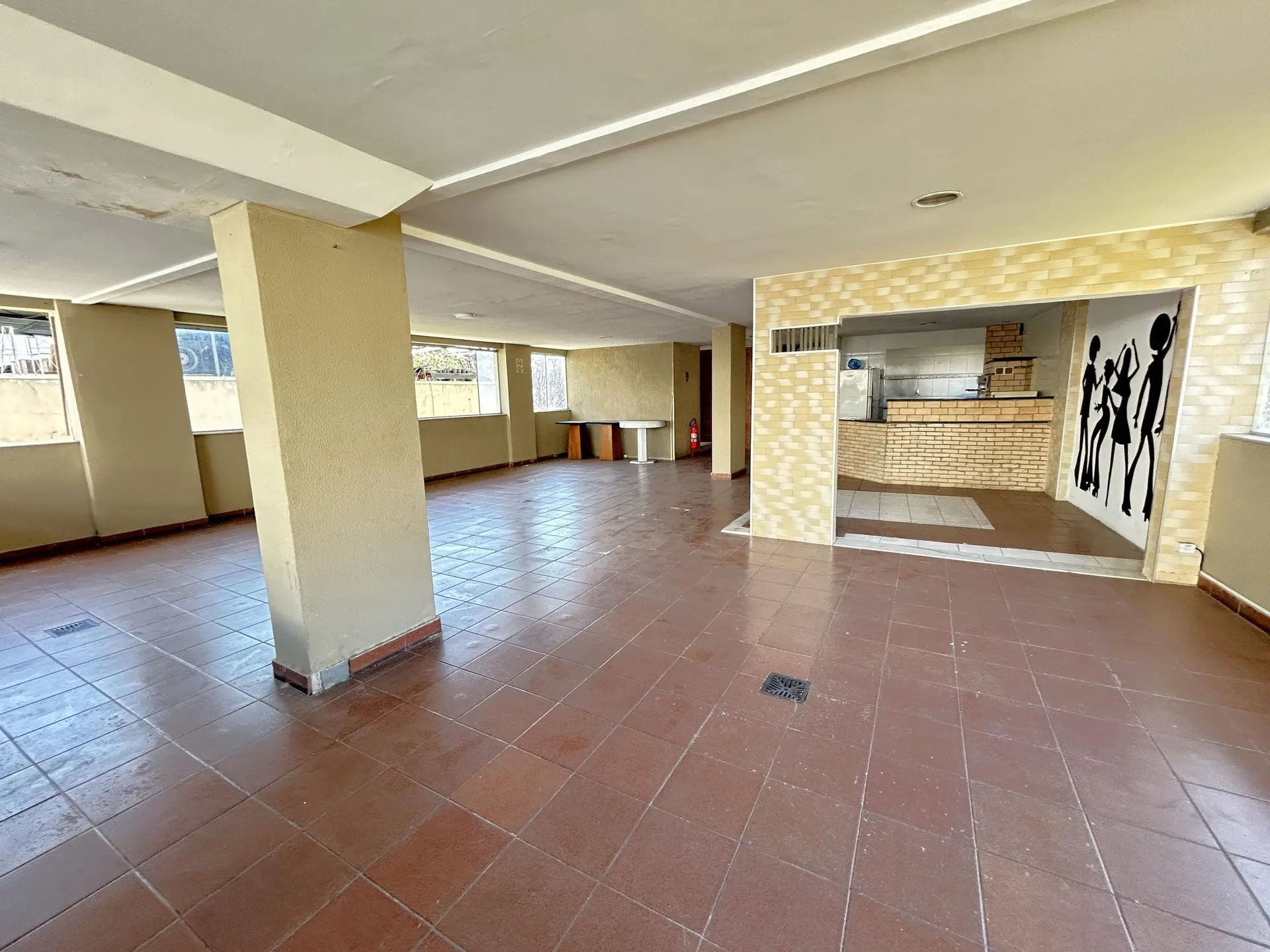 3-bedroom apartment in a building with a sauna — photo 39