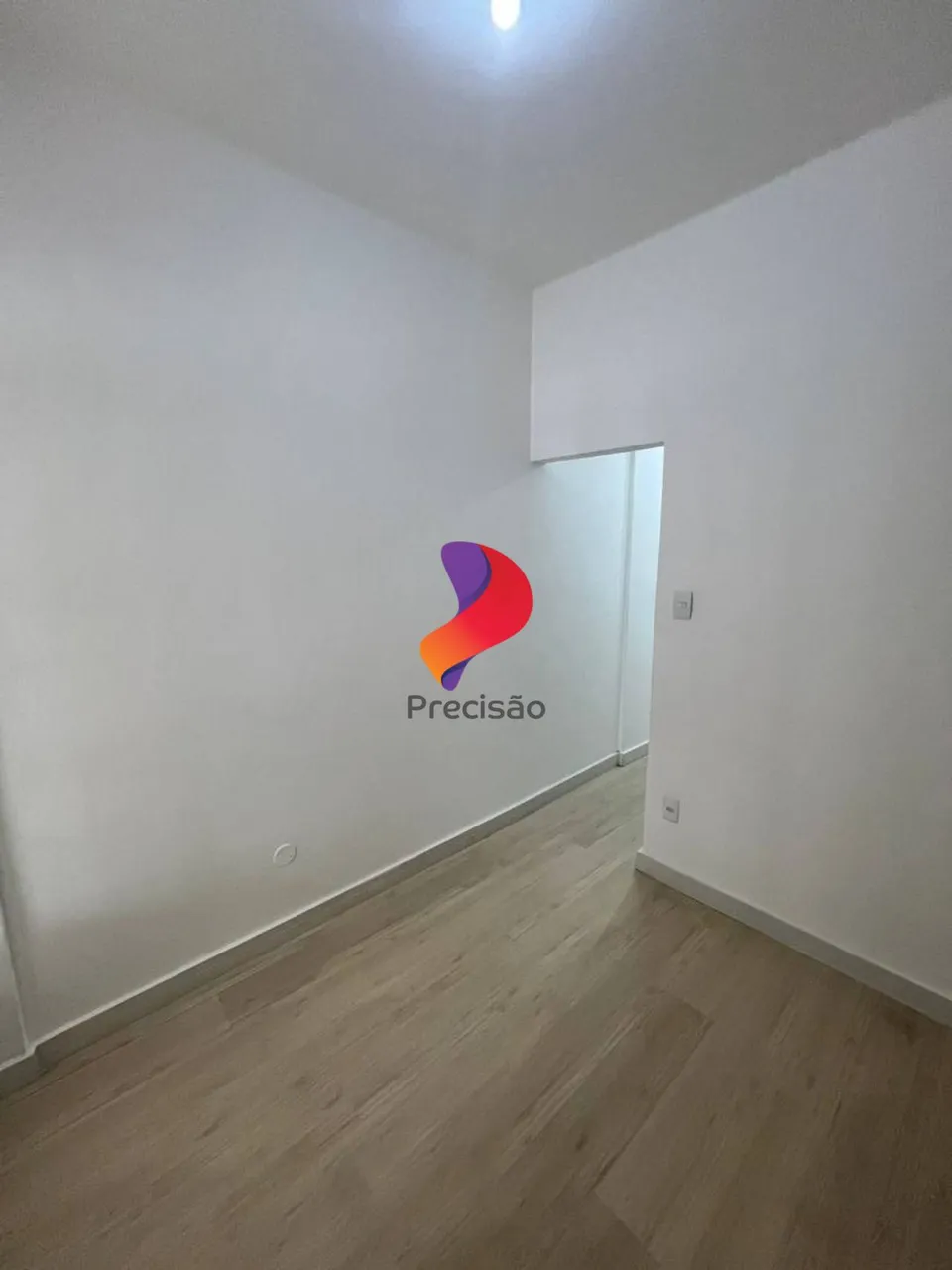 Studio-style apartment with split bedroom and living 28 m² — photo 19