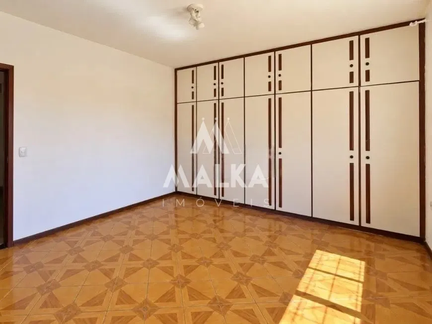 5-bedroom house with a bathtub in Florianópolis — photo 21