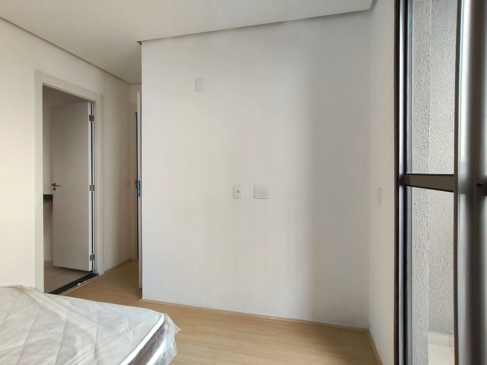 3-bedroom apartment with a water view in Rio de Janeiro — photo 52