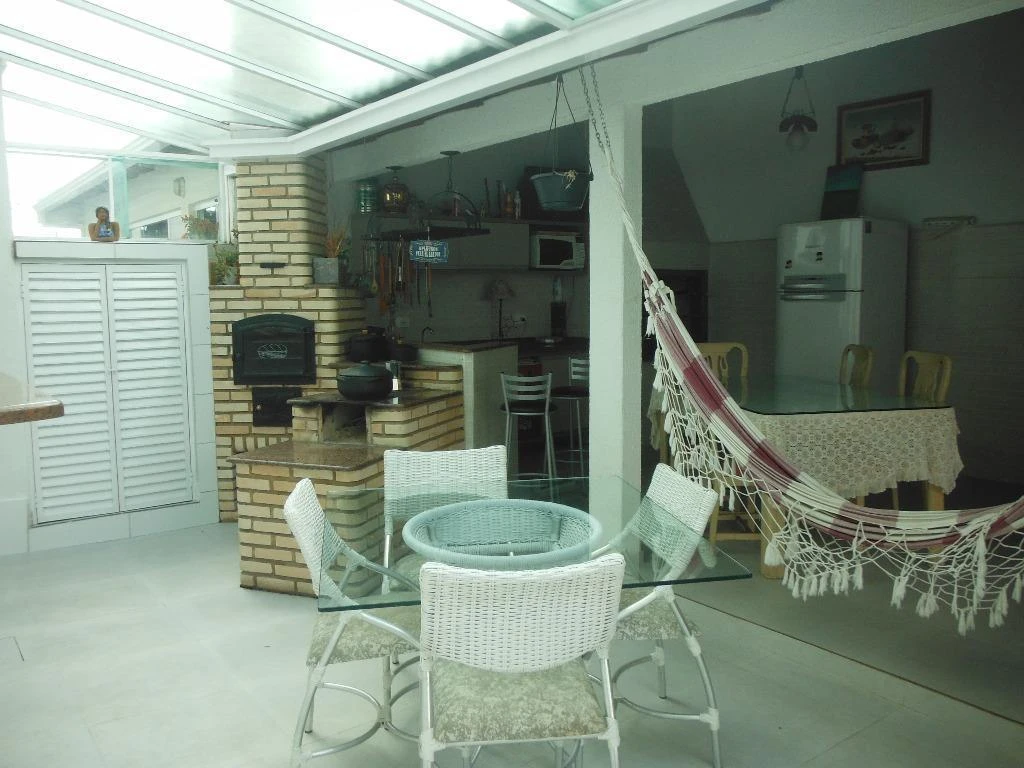 Casa mobiliada com 4 suítes e cozinha em conceito aberto — photo 10