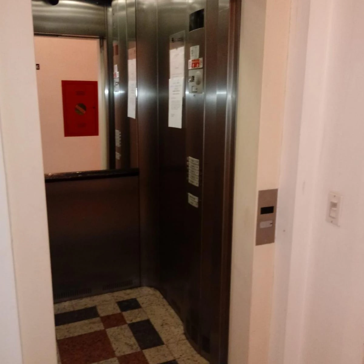 One-bedroom apartment with a washing machine in Curitiba — photo 25