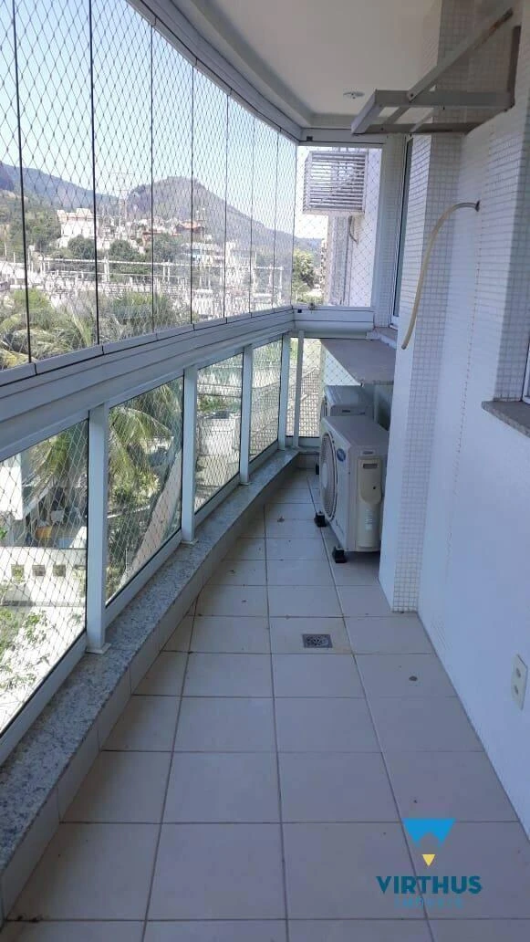 Furnished apartment, 102 m², with a grill on the balcony — photo 4